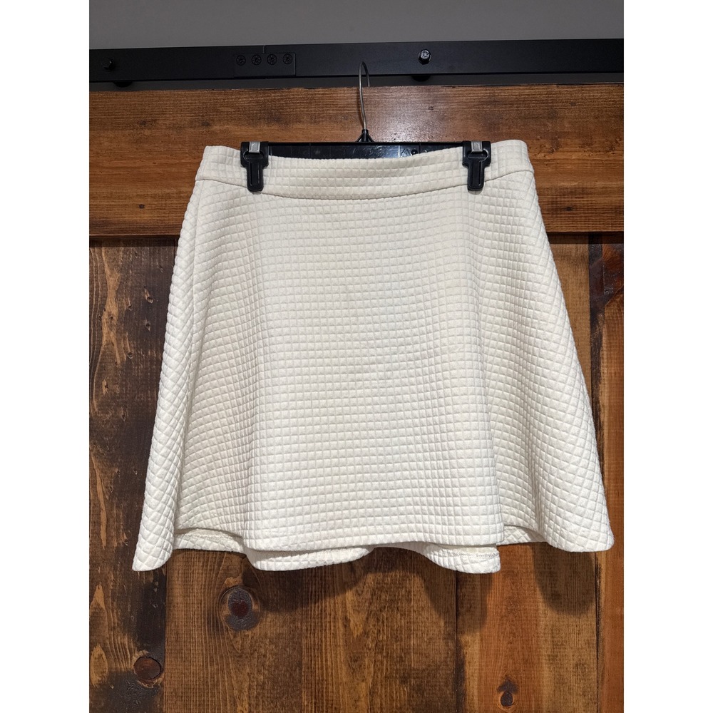 Banana Republic Cream Quilted A-Line Mini Skirt Textured Off‎ White Size 8